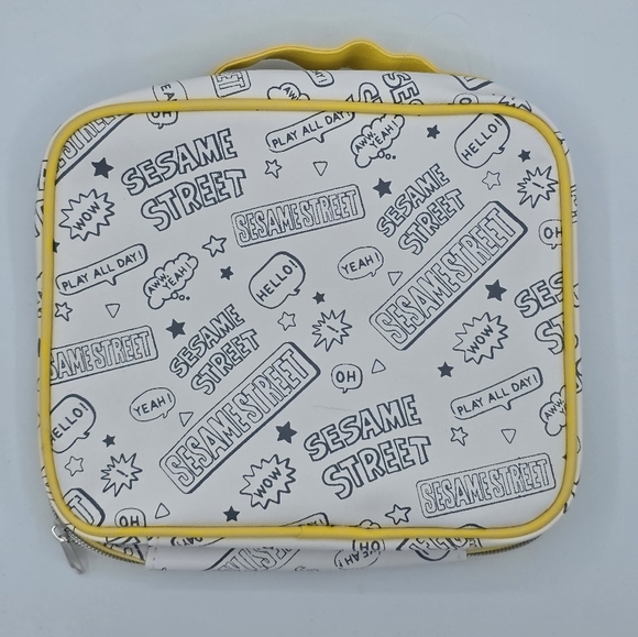 Wet n Wild x Sesame Street Yellow & White Makeup Bag - Picture 3 of 7